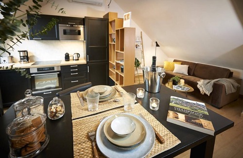 Epernay Apartment | STUDIO GREEN NATURE Bubble 8