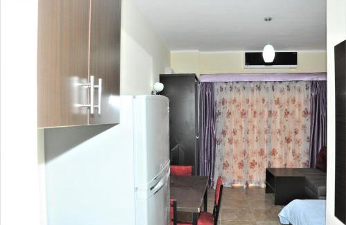 Corniche Road-Dahar Apartment | Studio H in Florenza Khamsin