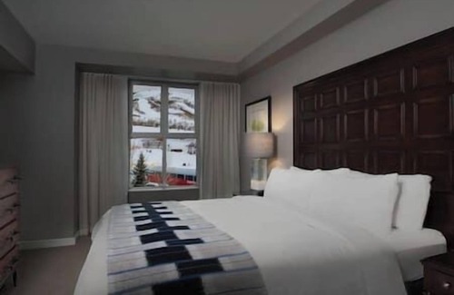 Downtown Park City Hotel | Studio/Hotel Room Mountianside Resort, Ski/IN/Out