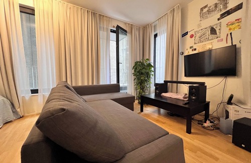 Ilot Sacre Apartment | Studio in center of Brussels
