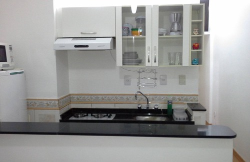 Copacabana Apartment | Studio in Copacabana close to the beach and next to the Metro, flexible check in.