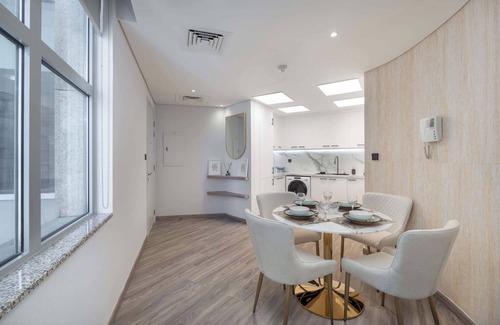 Bur Dubai Apartment | Studio in DIFC that Sleeps 4 Comfortably