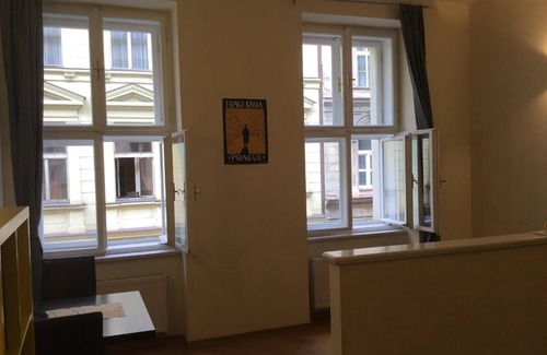 Andel Apartment | Studio in Locals Popular Location near the River by easyBNB