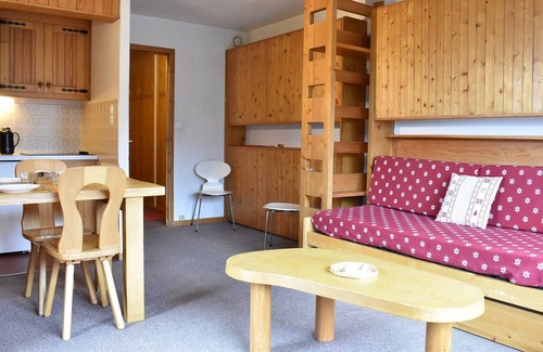 Meribel Apartment | Studio in Méribel - Near slopes, Parking, Pets allowed