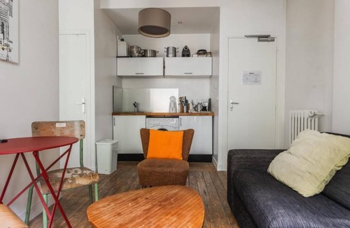 Epinettes Apartment | Studio in Montmartre