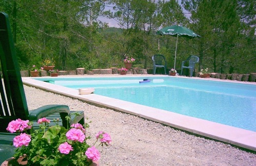 Lorgues Apartment | Studio in the heart of the countryside