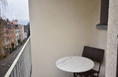 District 6 Apartment | Studio in the heart of Zurich (Crown 35)