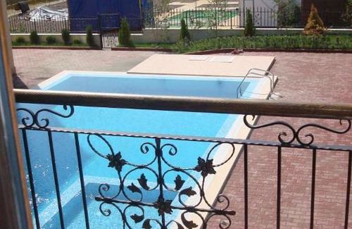 Elenite Apartment | Studio in Villa Astoria