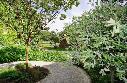 Sarlande House | Studio Indépendant et Authentique Périgord Vert