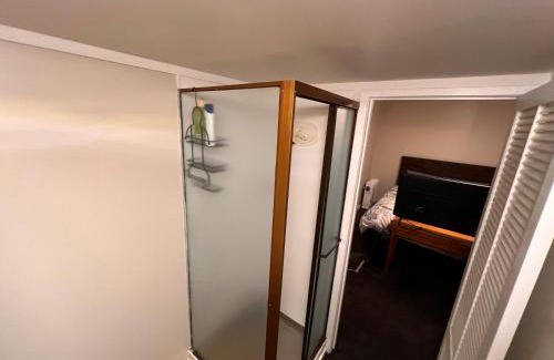 Remuera House | Studio is 2nd door past carport