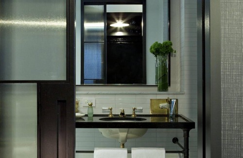 Midtown Hotel | Studio King at Refinery Hotel! Pet-friendly, Walk to Central Park, Times Square!