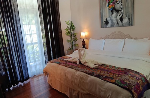 Caye Caulker House | Studio King Room 7