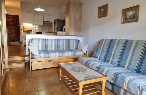 L'Escala Apartment | Studio 'La Escala Pueblo Pinos IC14' with Balcony, Shared Pool & A/C