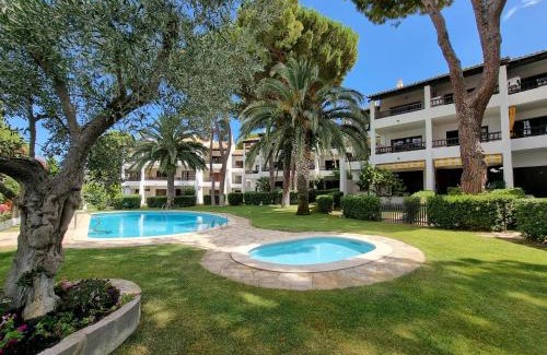L'Escala Apartment | Studio La Escala Pueblo Pinos Ic14