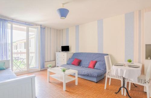 Saint-Aygulf Apartment | Studio Le Saint François by Interhome