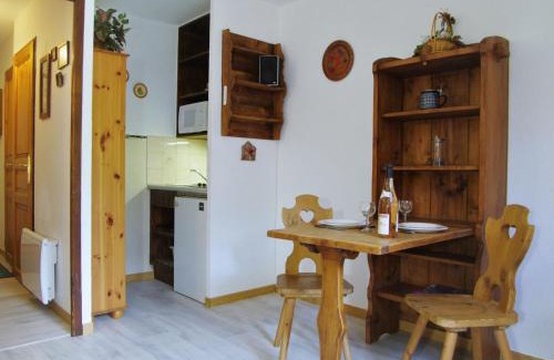 Les Houches Apartment | Studio Les Chamois by Interhome