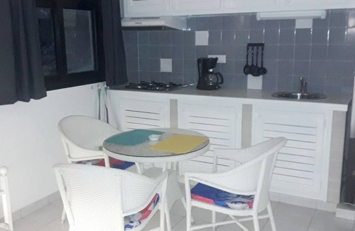 Saly Niakhniakhal Apartment | Studio Lipstick residence Natangue 1 Saly.