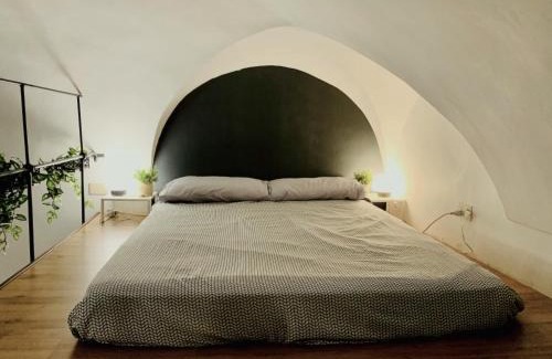 Sanremo Old Town Apartment | STUDIO LOFT in the CENTER SANREMO FOR 3 PEOPLE