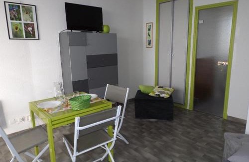 Le Grau-dʼAgde Apartment | Studio lumineux face à la mer pour 3 personnes avec 2 terrasses - Grau d'Agde - FR-1-423-216