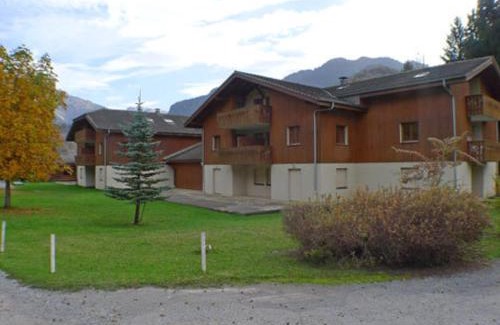 Samoens Apartment | Studio mansardé avec balcon, piscine et parking souterrain à Samoëns - FR-1-629-92