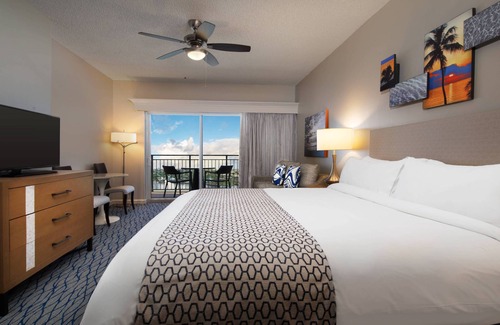 Central Beach Resort | Studio - Marriott's BeachPlace Towers - Full Resort Access