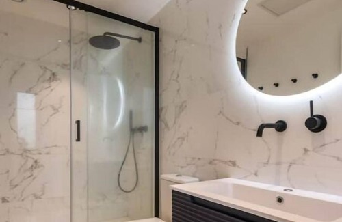 Metropole Rouen Normandie Apartment | Studio Medicis vue Seine - 1