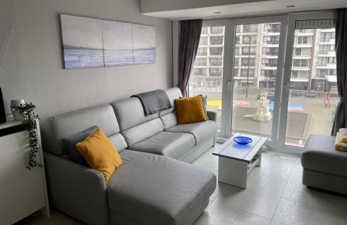 Heist Apartment | Studio met zeezicht op Heldenplein