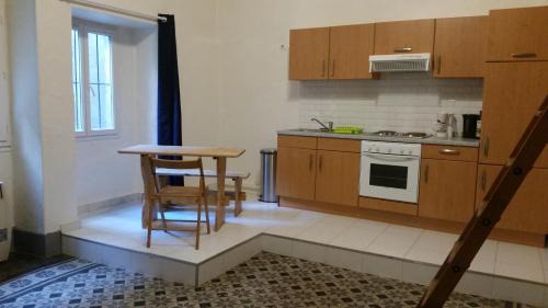 Saint-Marcellin Apartment | Studio Mezzanine au cœur de Saint Marcellin
