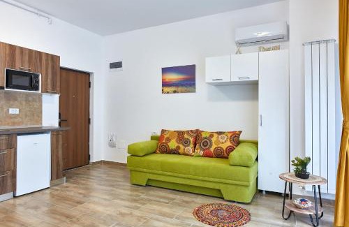 Mamaia-Sat Apartment | Studio MNG 3 Tomis Villa Promenada