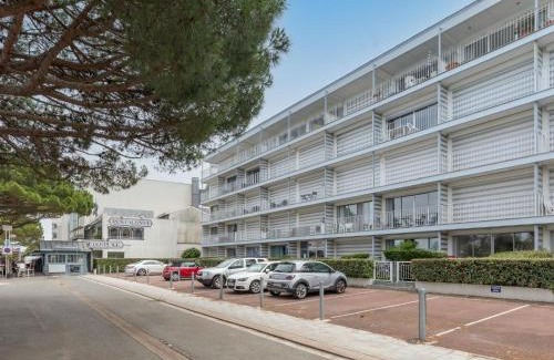 Arcachon Apartment | Studio Mogador-4 by Interhome