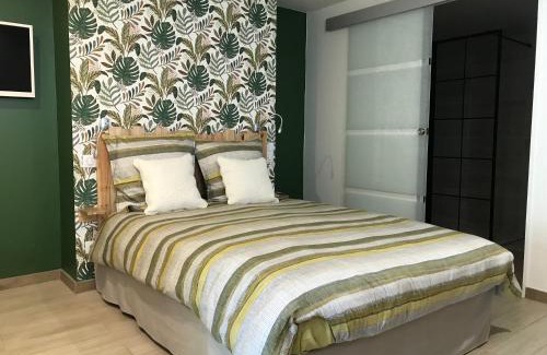 Brive-la-Gaillarde House | Studio neuf de 24m²