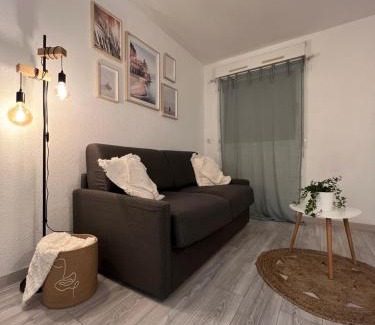 Riquier Apartment | Studio Nice port