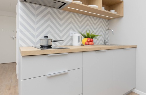 Bielany Apartment | Studio Nocznickiego 2 Guests by Renters