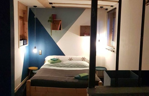 Bramans Apartment | Studio on the edge of the forest - 2 adults + 1 child