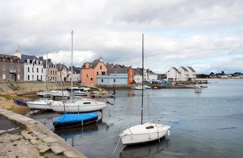 Kerroch Apartment | Studio overlooking the sea (Gâvres and Groix) 2 steps from the beaches