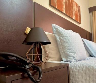 Macae Apartment | Studio pé na areia, vista, internet e ar