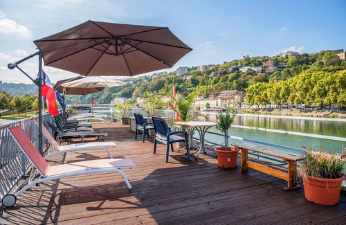 2nd Arrondissement Apartment | Studio Péniche pour 2 personnes, insolite et charmant