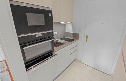 Lens Apartment | Studio paisible et chaleureux