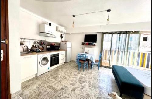 Pointe Croisette Apartment | Studio Palm Beach Cannes