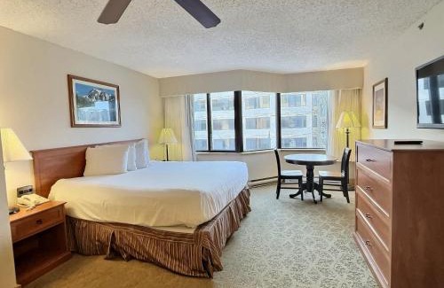 Crested Butte House | Studio Perfect Location 320 with Pool and Hot Tub