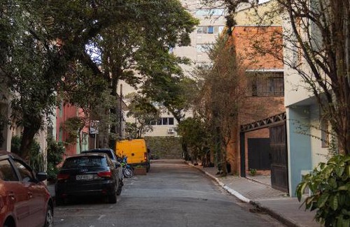 Itaim Bibi Apartment | Studio PHIQ Itaim Bibi