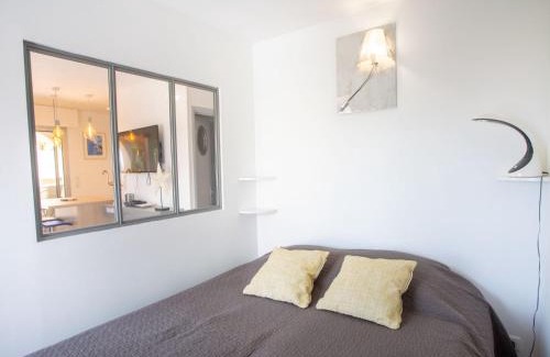 Toulon - Hyeres Apartment | Studio Port de La Gavine-25 by Interhome