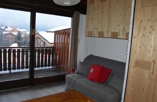 Pralognan-la-Vanoise Apartment | Studio pratique pour 4 personnes avec terrasse à Pralognan-la-Vanoise - FR-1-464-50