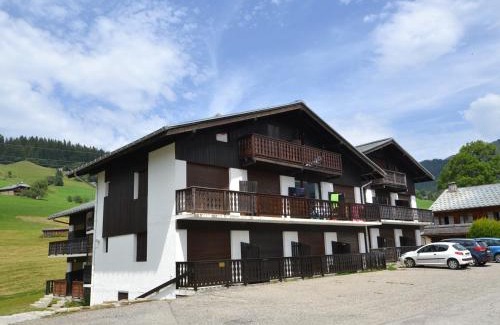 Notre-Dame-de-Bellecombe Apartment | Studio rénové, proche pistes, parking, confort - FR-1-505-157