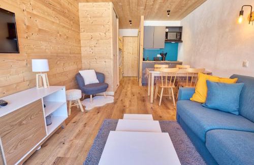 Notre-Dame-de-Bellecombe Apartment | Studio rénové, proche pistes, parking, confort - FR-1-505-157