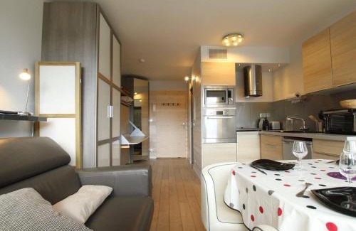 Saint-Chaffrey Apartment | Studio rénové 4 pers à Saint-Chaffrey avec balcon, classé 3 étoiles - FR-1-330E-117
