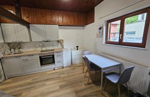 Siska District Apartment | Studio R