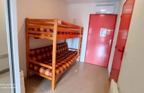 Montclar Apartment | STUDIO sleeps 4 SAINT JEAN MONTCLAR