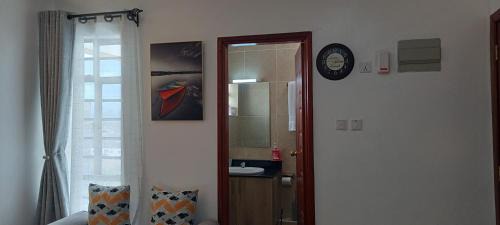 Nairobi Apartment | Studio south b Nairobi