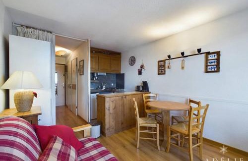 La Rosiere Apartment | Studio Sud 4 pers, balcon, à 50m des pistes et 200m des commerces, idéal pour familles - FR-1-398-629
